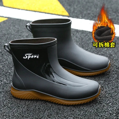 New rain boots for men non-slip wear-resistant take-out riding rubber shoes fishing mid-tube plus velvet winter waterproof shoes