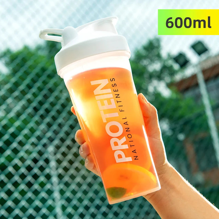 GIANXI Shaker Bottles Gym Sports Protein Powder Mixing Bottle Outdoor Portable Leak Proof Plastic Cup Drinkware