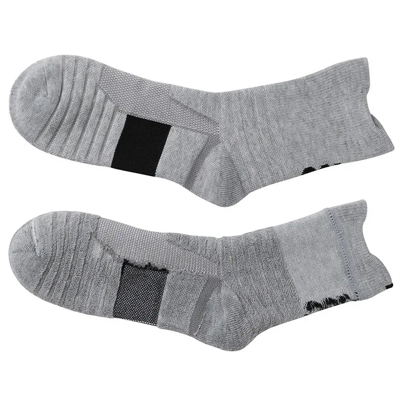 1/3 Pairs Anti-slip Football Socks Men Cotton Sock Short Long Tube Soccer Basketball Sport Socks Breathable Deodorous Sock 39-45